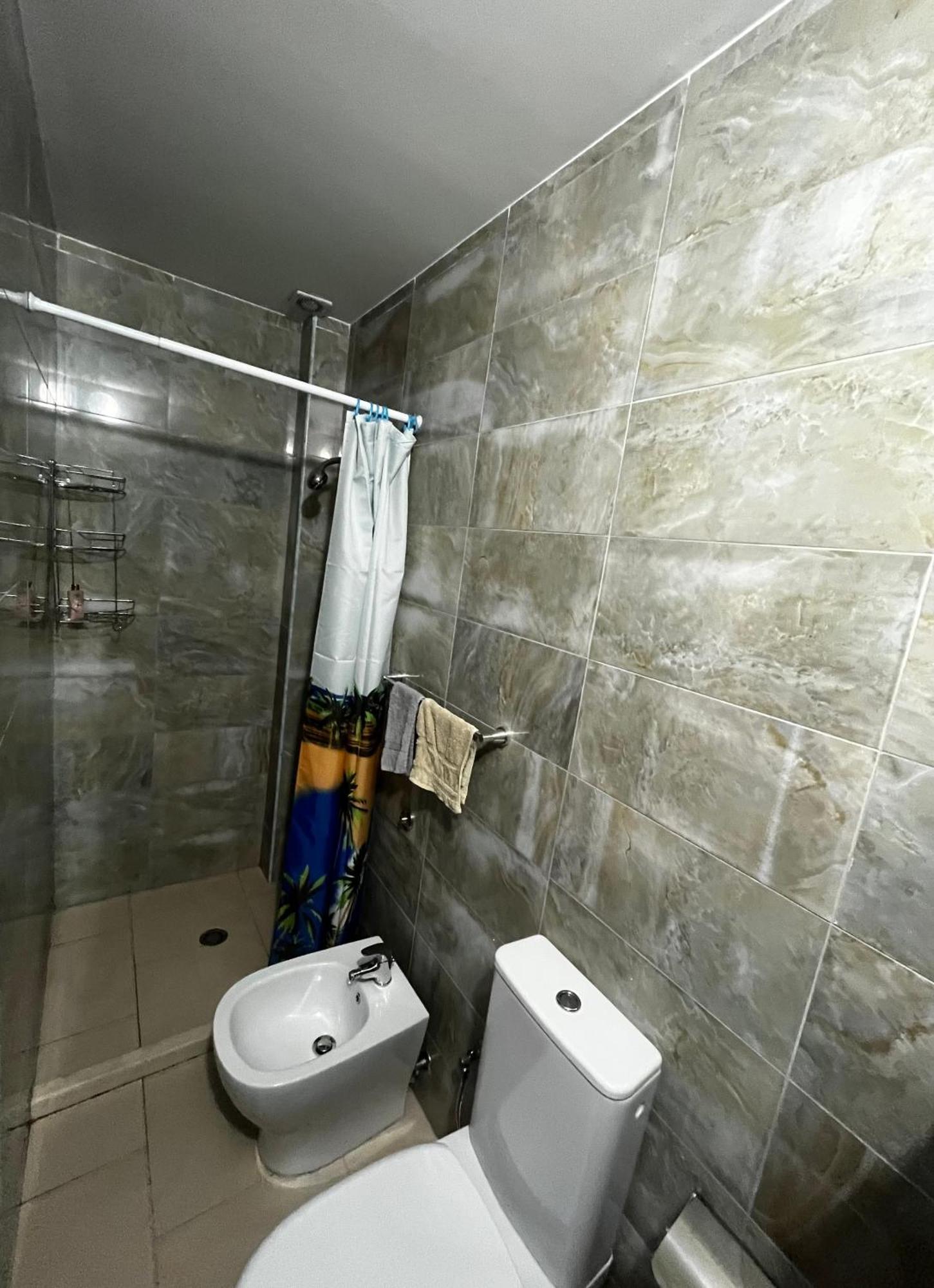 H&A Guest House Divjaka Kültér fotó